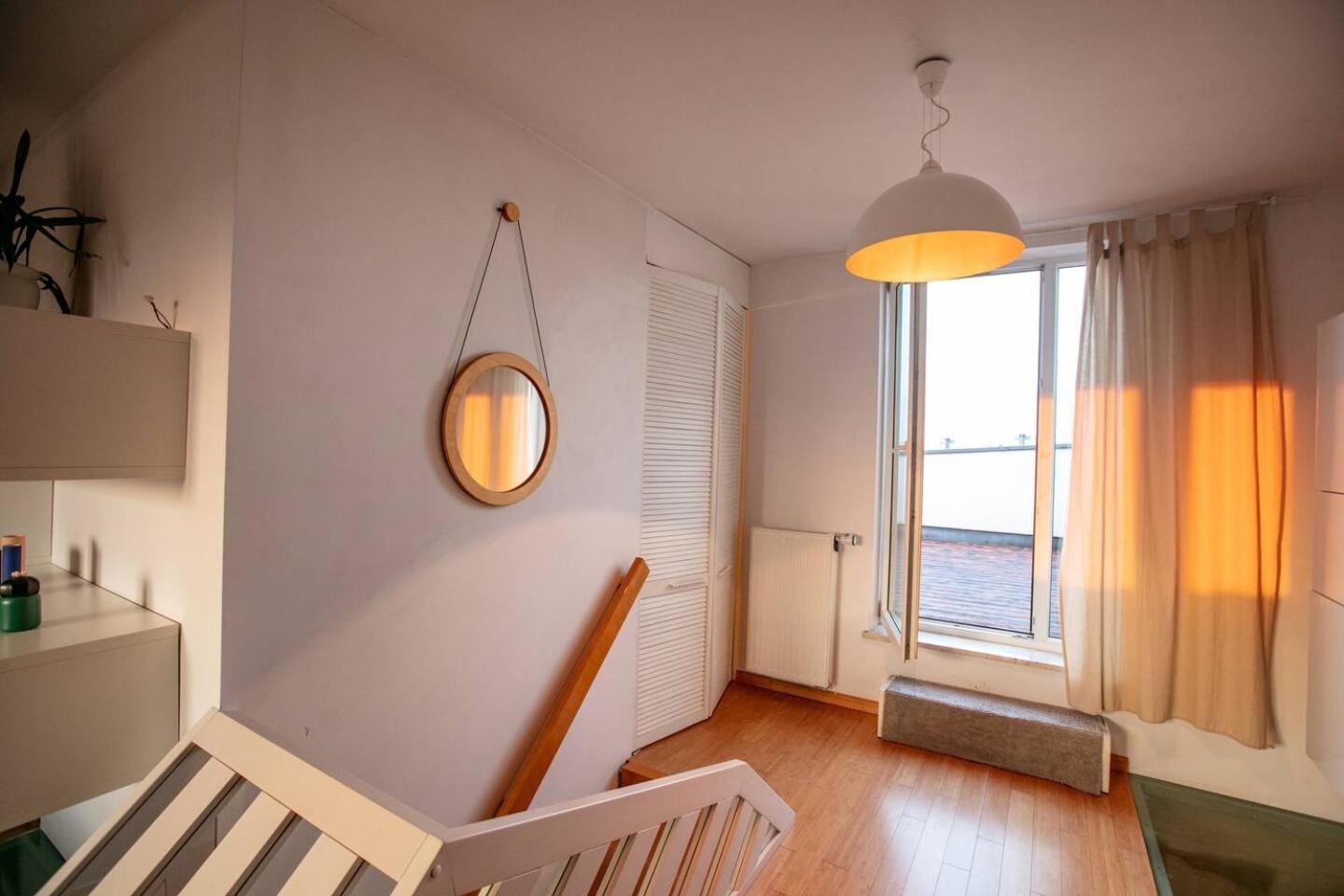 Dwupoziomowy, Rodzinny Apartament. Ochrona, Garaz. Варшава Экстерьер фото